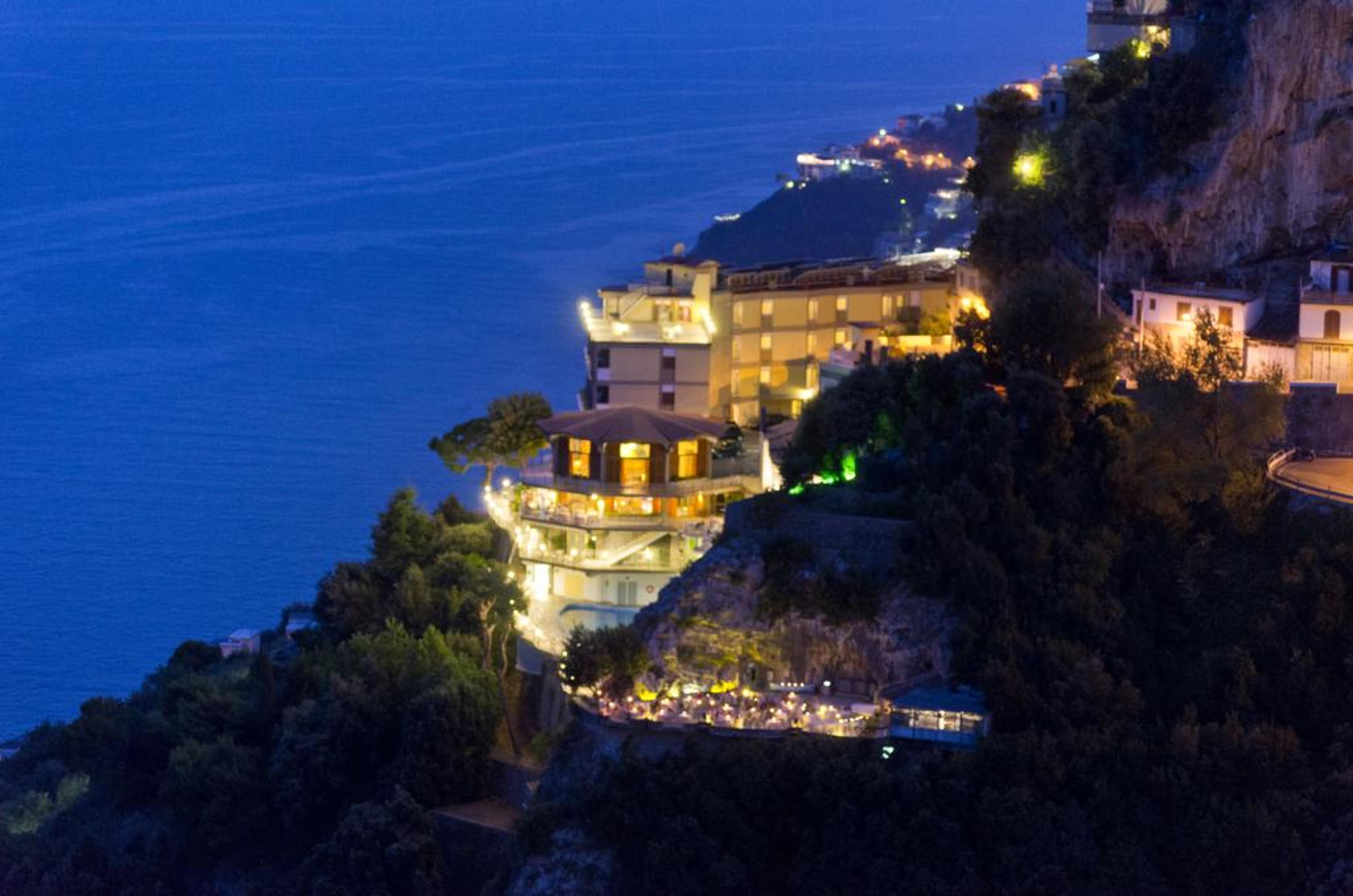 Grand Hotel Excelsior Amalfi Exterior photo