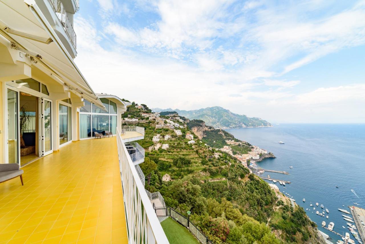 Grand Hotel Excelsior Amalfi Exterior photo