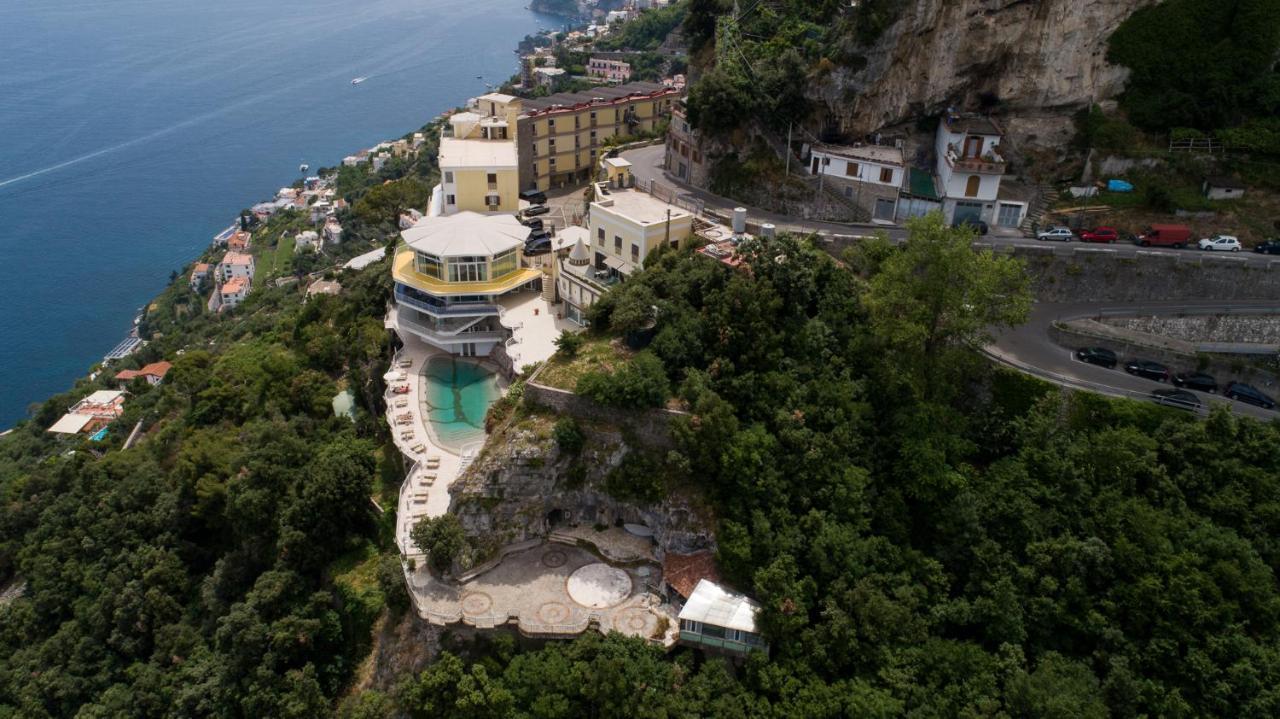 Grand Hotel Excelsior Amalfi Exterior photo